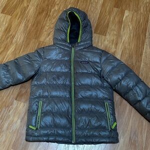 Used Patagonia The Hi-Loft Down Sweater Hoodie - kids Size M